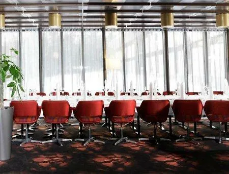 Langvik Congress Wellness ホテル 4*