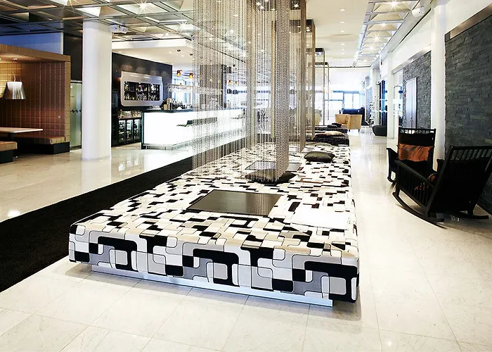 Langvik Congress Wellness Отель Киркконумми